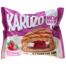 KARUZO Croissant Strawberry Cheesecake