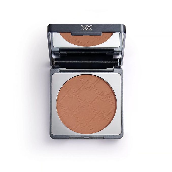 REVOLUTION Bronzer Command