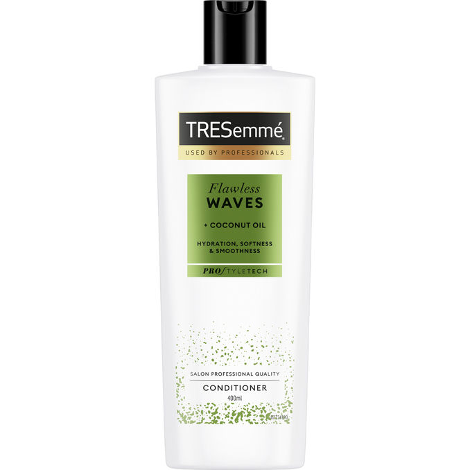 TRESemmé Balsam Flawless Waves