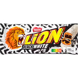 Lion Black & White
